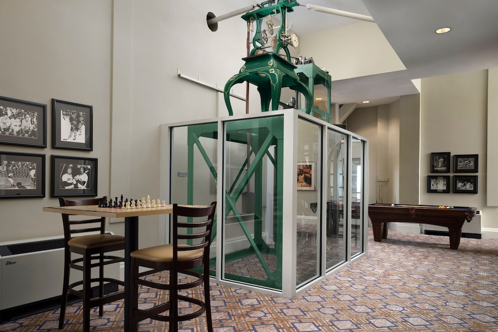 marriott vacation club pulse at custom house boston