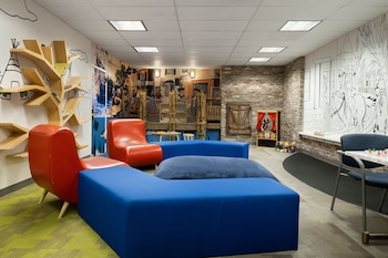 marriott vacation club pulse at custom house boston