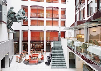 living hotel gro er kurfurst by derag