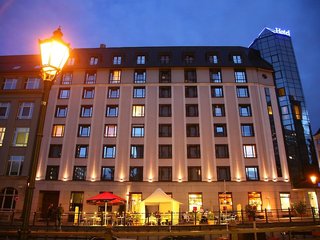 Derag Livinghotel Grosser Kurfuerst,Eichwalde>>Berlin,4 star