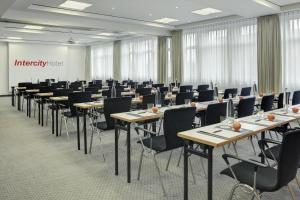 intercityhotel berlin ostbahnhof