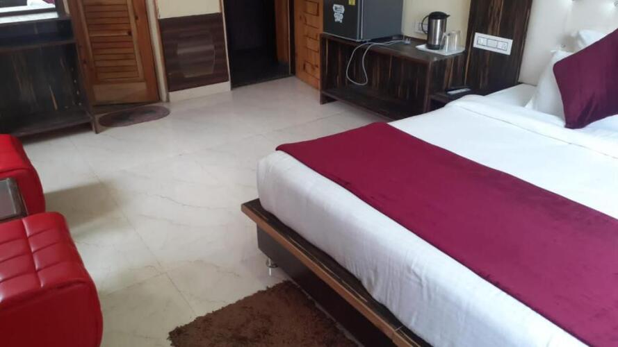 vella marina group of hotels