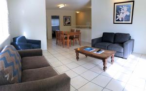 Cairns Queenslander Hotel & Apartments,Cairns North>>Cairns,4 star