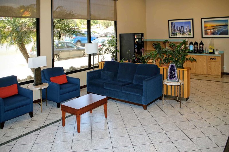 comfort inn near old town pasadena in eagle rock
