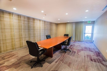 Courtyard By Marriott Ventura Simi Valley,Moorpark>>Los Angeles,3 star