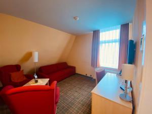 Konsum Berghotel Oberhof,Gehlberg>>Erfurt,4 star