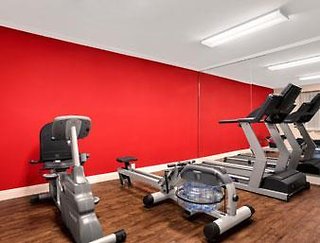 Ramada By Wyndham Torrance,Los Angeles>>Lomita,2.5 star