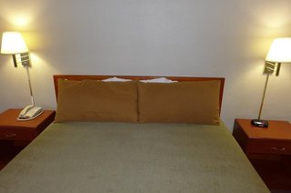 good nite inn calabasas