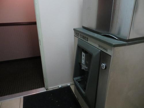 super 8 by wyndham hollywood la area