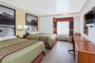 super 8 by wyndham santa clarita valencia