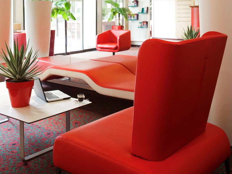 ibis marne la vallee emerainville