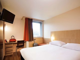 ibis marne la vallee emerainville