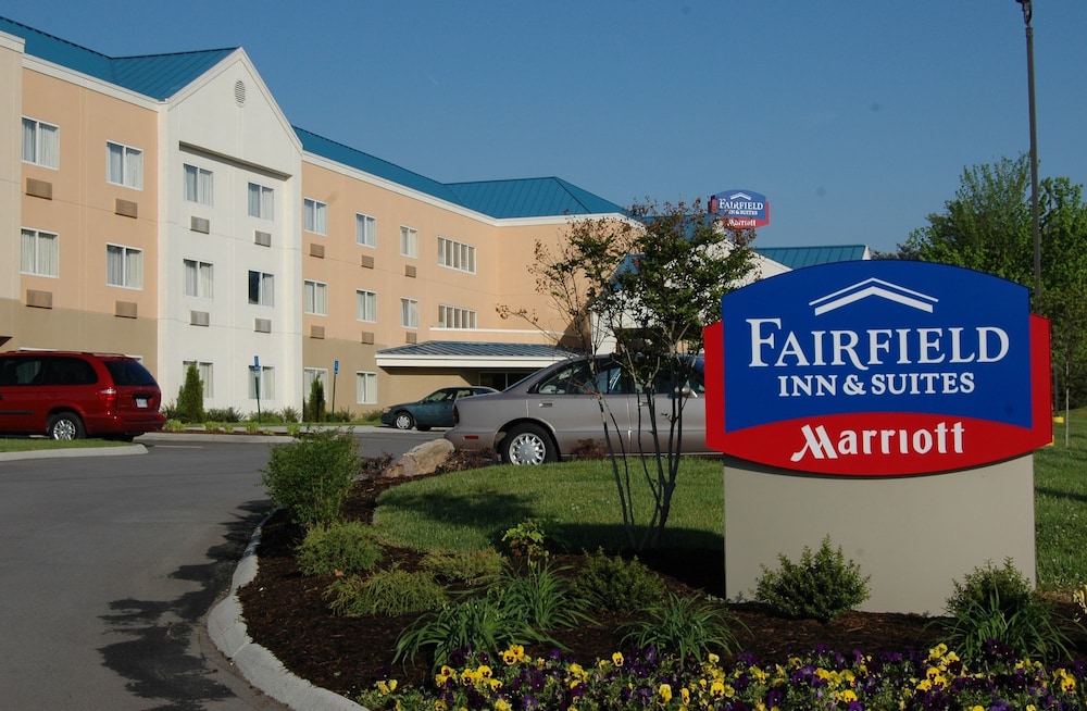 fairfield inn and suites by marriott nashville at opryland