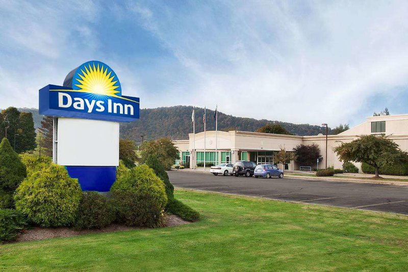 days inn by wyndham warren