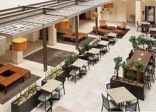 embassy suites by hilton nashville airport