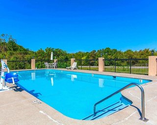 Econo Lodge,Hermitage>>Donelson,2 star