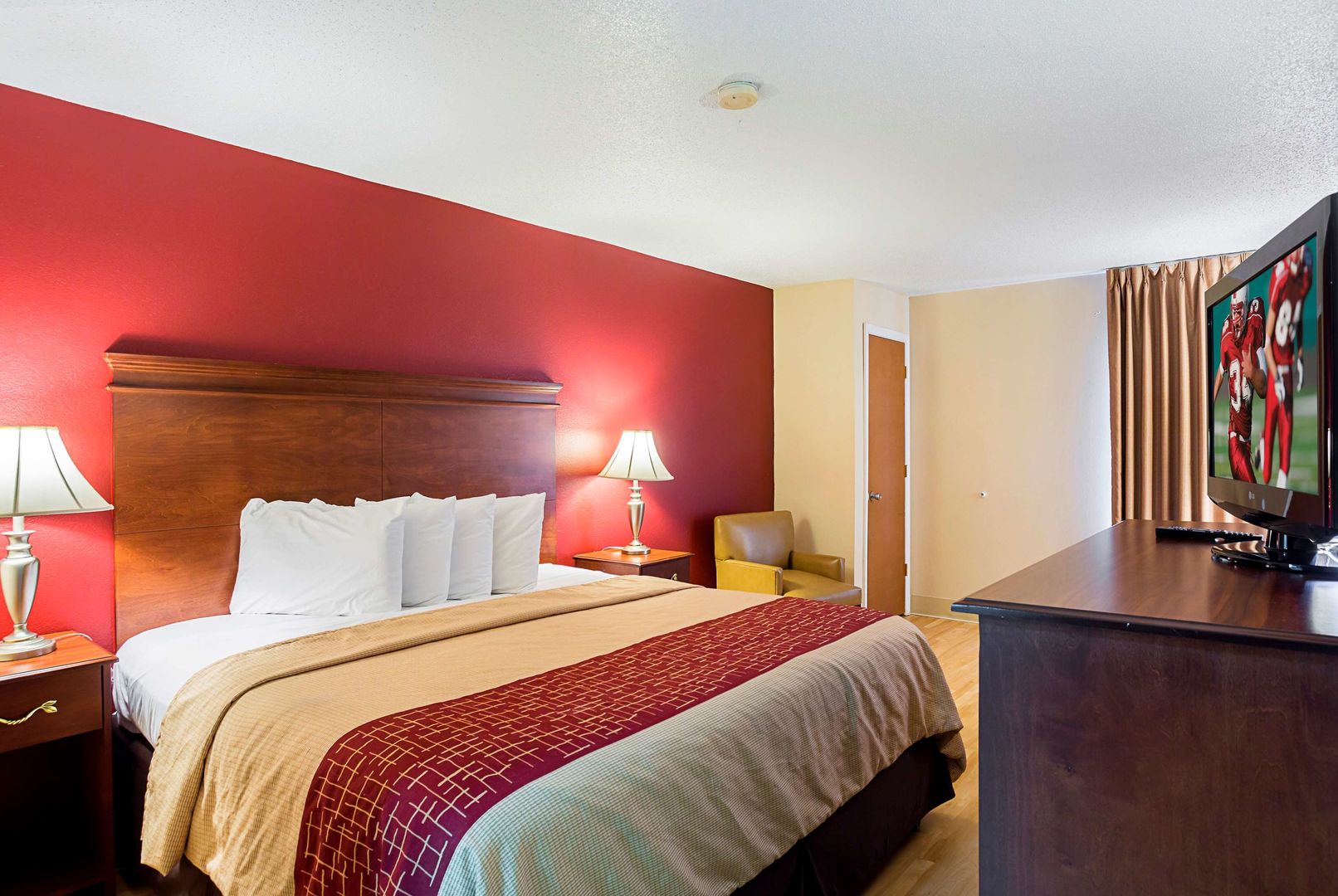 red roof inn nashville music city