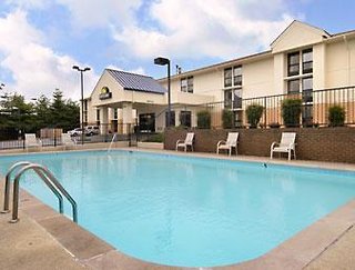 Comfort Inn Nashville - Opryland Area,Music Row>>Madison,3 star