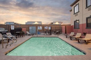 baymont by wyndham phoenix i 10 near 51st ave