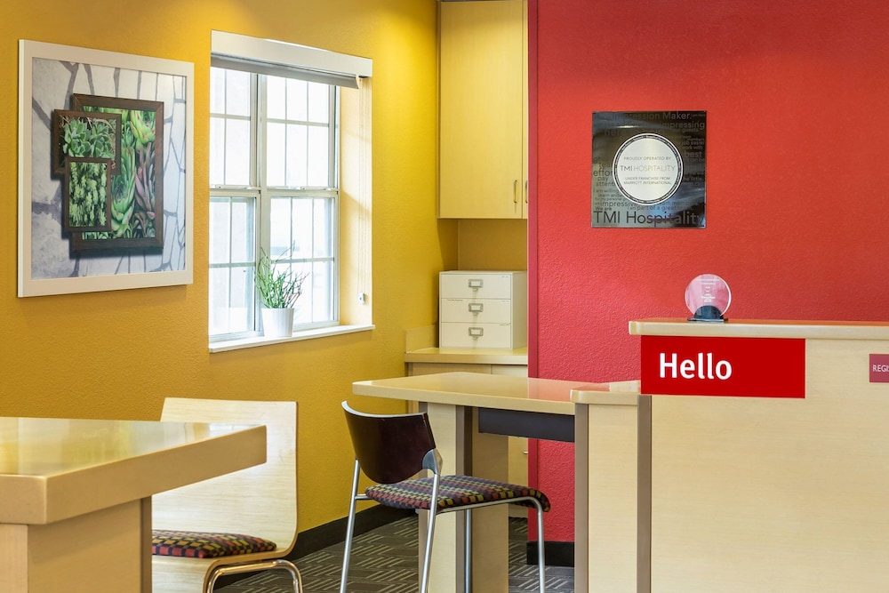 towneplace suites by marriott phoenix north