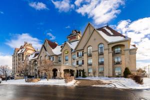 Le St-Martin Hotel & Suites Laval,Montreal>>Laval,4 star