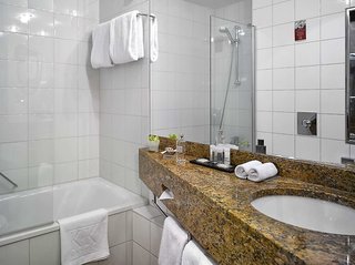 k k hotel central prague