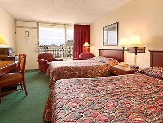 Super 8 By Wyndham Jasper,Birmingham>>Alabama,2 star