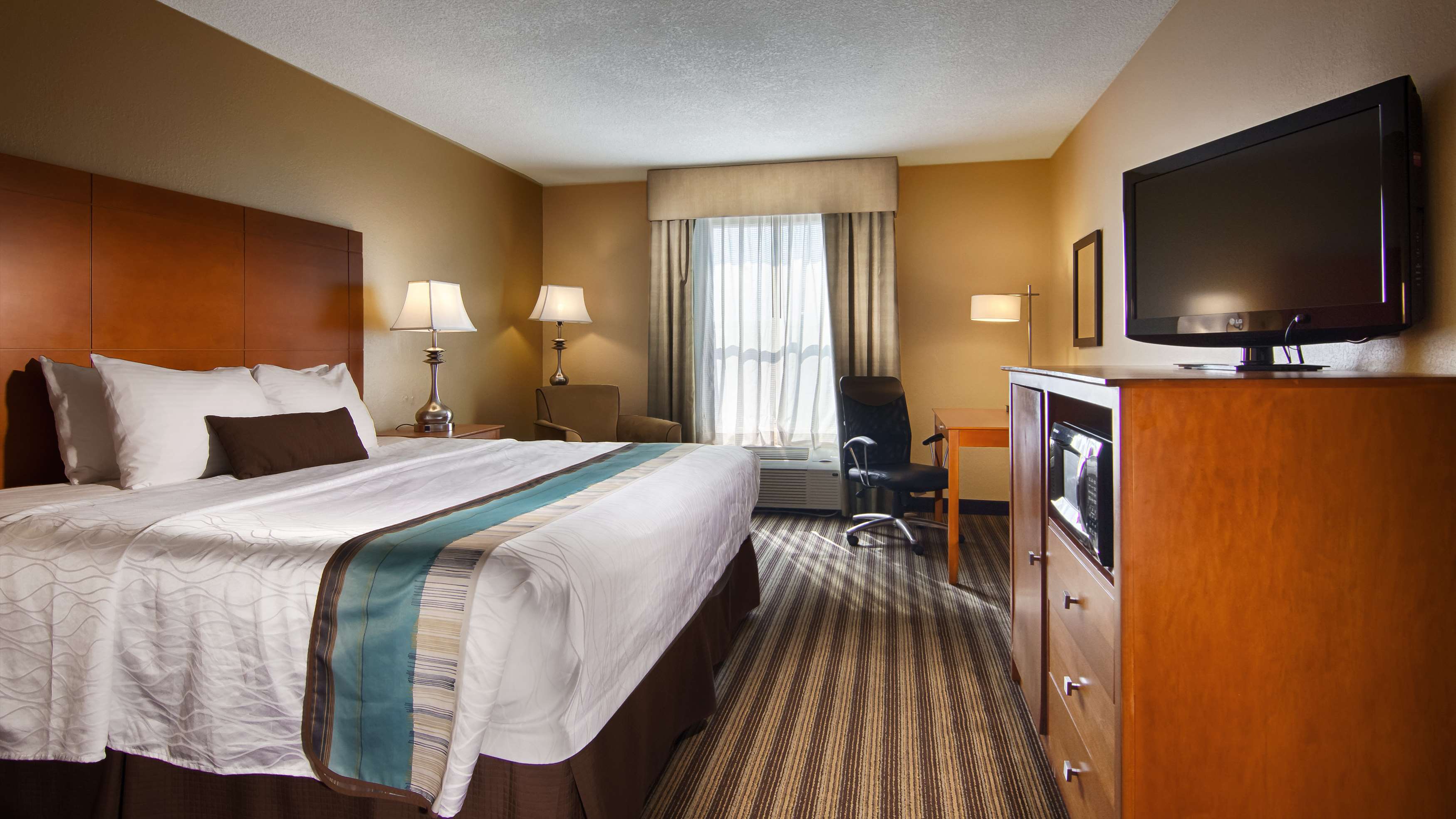 best western plus seawall inn and suites by the beach