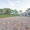 super townhouse fantasea hotels near omr