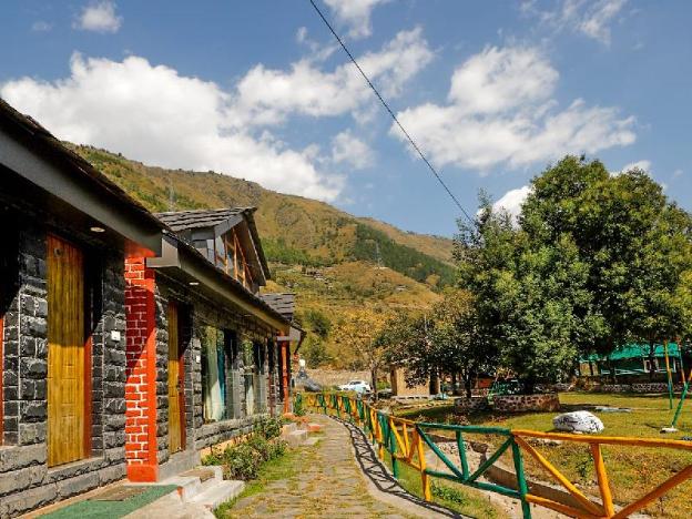 chanshal camps and resort
