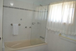 Best Western Ambassador Motor Lodge,Hervey Bay>>Fraser Coast,4 star