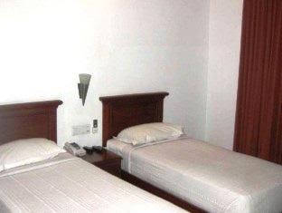 Treebo Center Point,Ernakulam>>Eramalloor,3 star