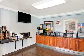 super 8 by wyndham sacramento florin rd