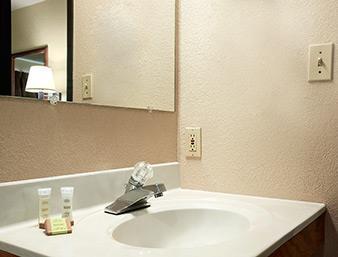 super 8 by wyndham macon