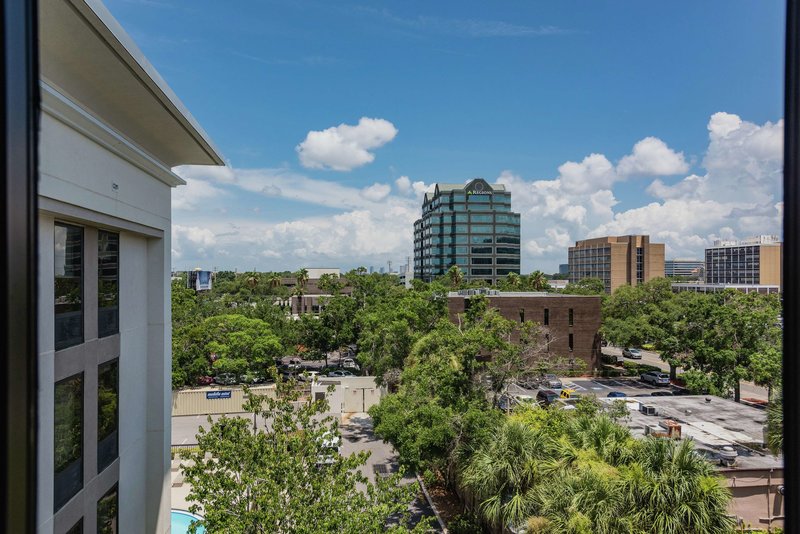 hampton inn tampa international airport westshore