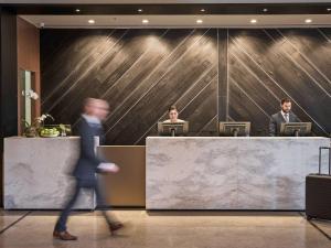 Pullman Melbourne On The Park,Maribyrnong>>East Melbourne,5 star