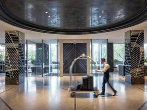 Pullman Melbourne On The Park,Maribyrnong>>East Melbourne,5 star