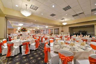 lions gate hotel