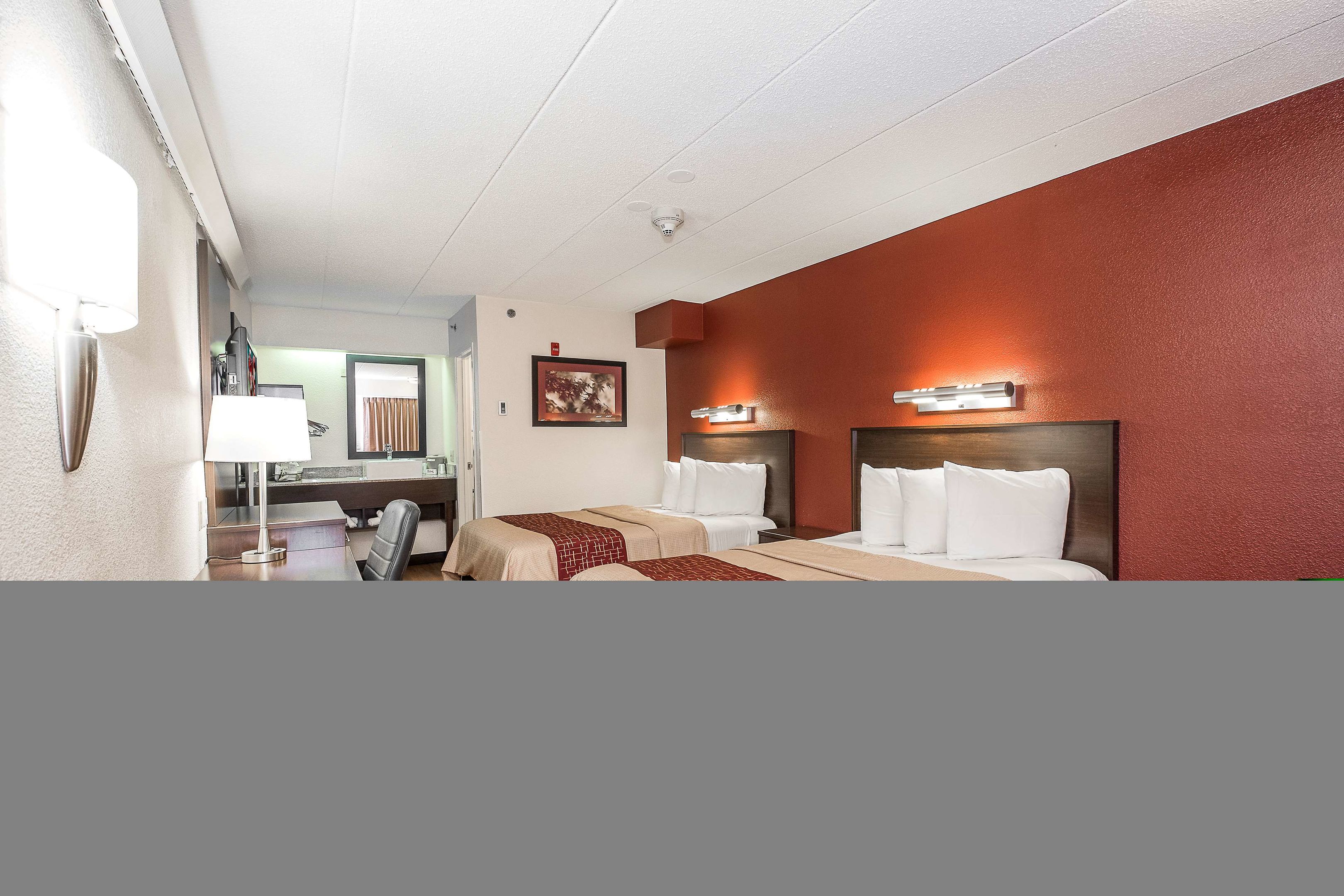 red roof inn plus boston framingham