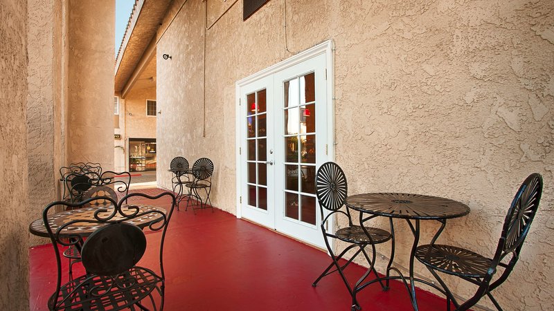 best western plus ontario airport and convention center