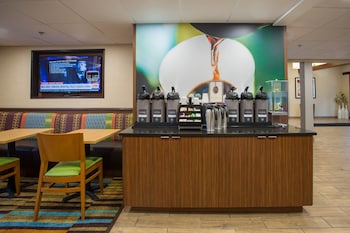 Fairfield Inn Boston Dedham,Dedham>>Boston,2 star