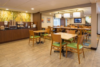 fairfield inn boston dedham