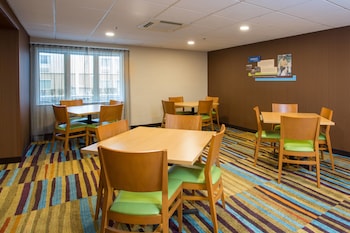 fairfield inn boston dedham