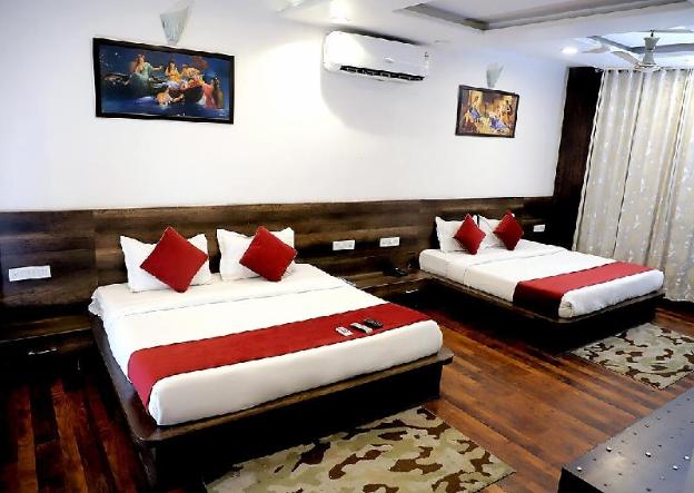 townhouse hollywood heights