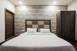 townhouse hollywood heights