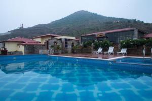 vijaygarh resort and cottages with private pool