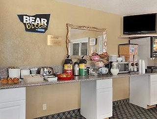 Quality Inn I-10 East Near Frost Bank Center,Schertz>>San Antonio,3 star