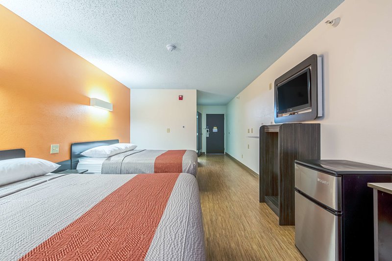 motel 6 indianapolis in