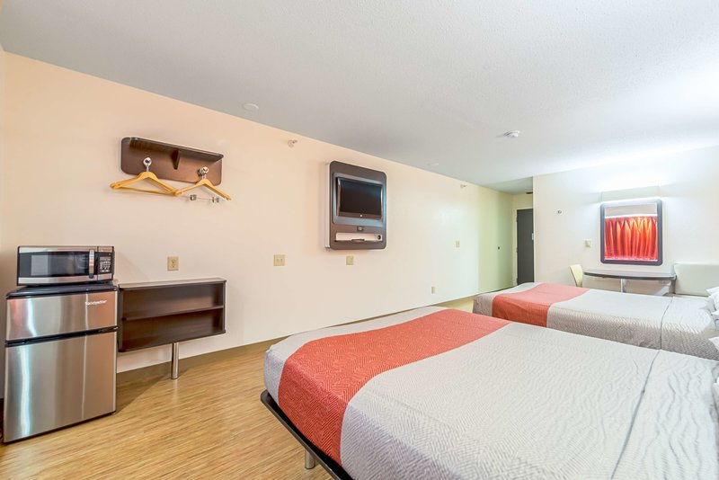 motel 6 indianapolis in