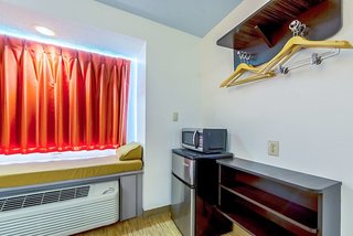 motel 6 indianapolis in